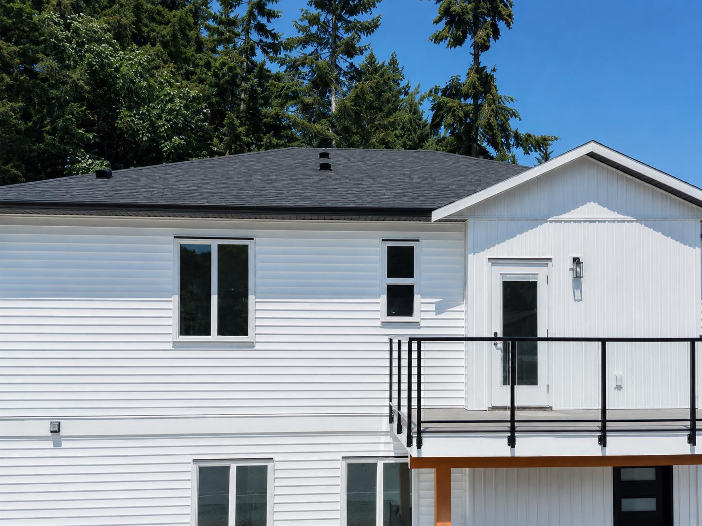 Upper Unit 200 at 2190 Jingle Pot Road